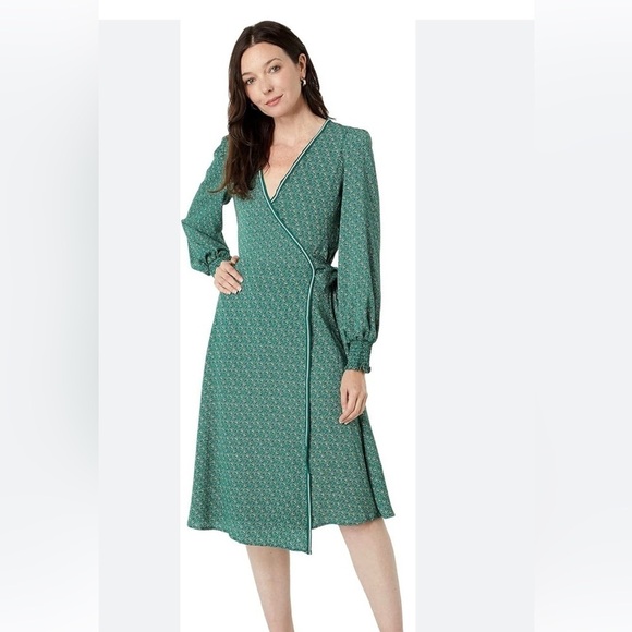 NWT Women’s Max Studio Crepe Long Sleeve Smocked Cuff Wrap Midi Dress Size S - Picture 1 of 11